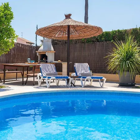 Holiday home Awesome In Cala Bona With Kitchen